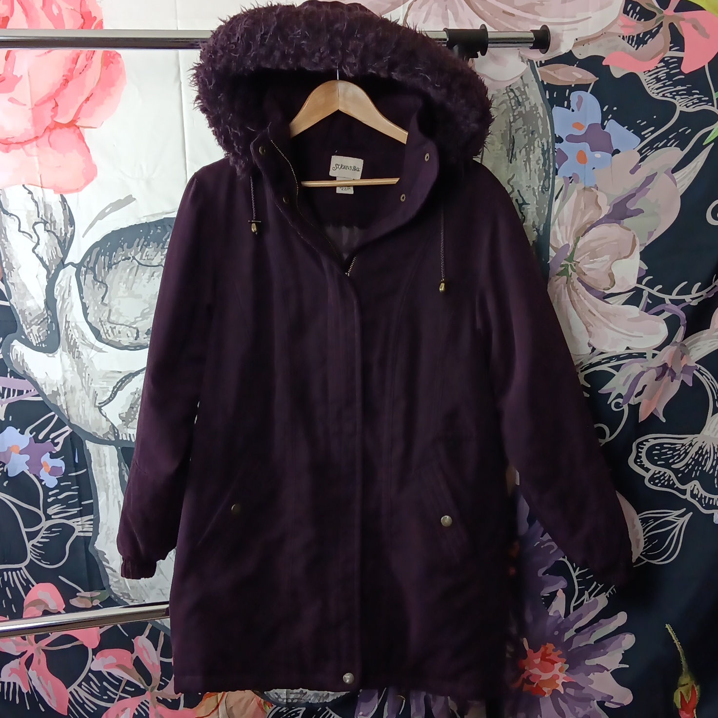 St. John Bays Women's Jacket Lined 100% Polyester W Detachable Hood Size Small